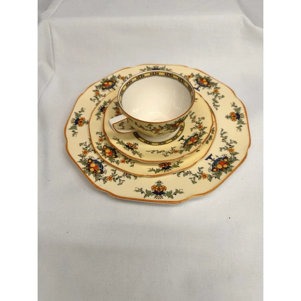 Crown Ducal Transfer‎ Ware England Blue Urn Fruit 4 Piece Place Setting